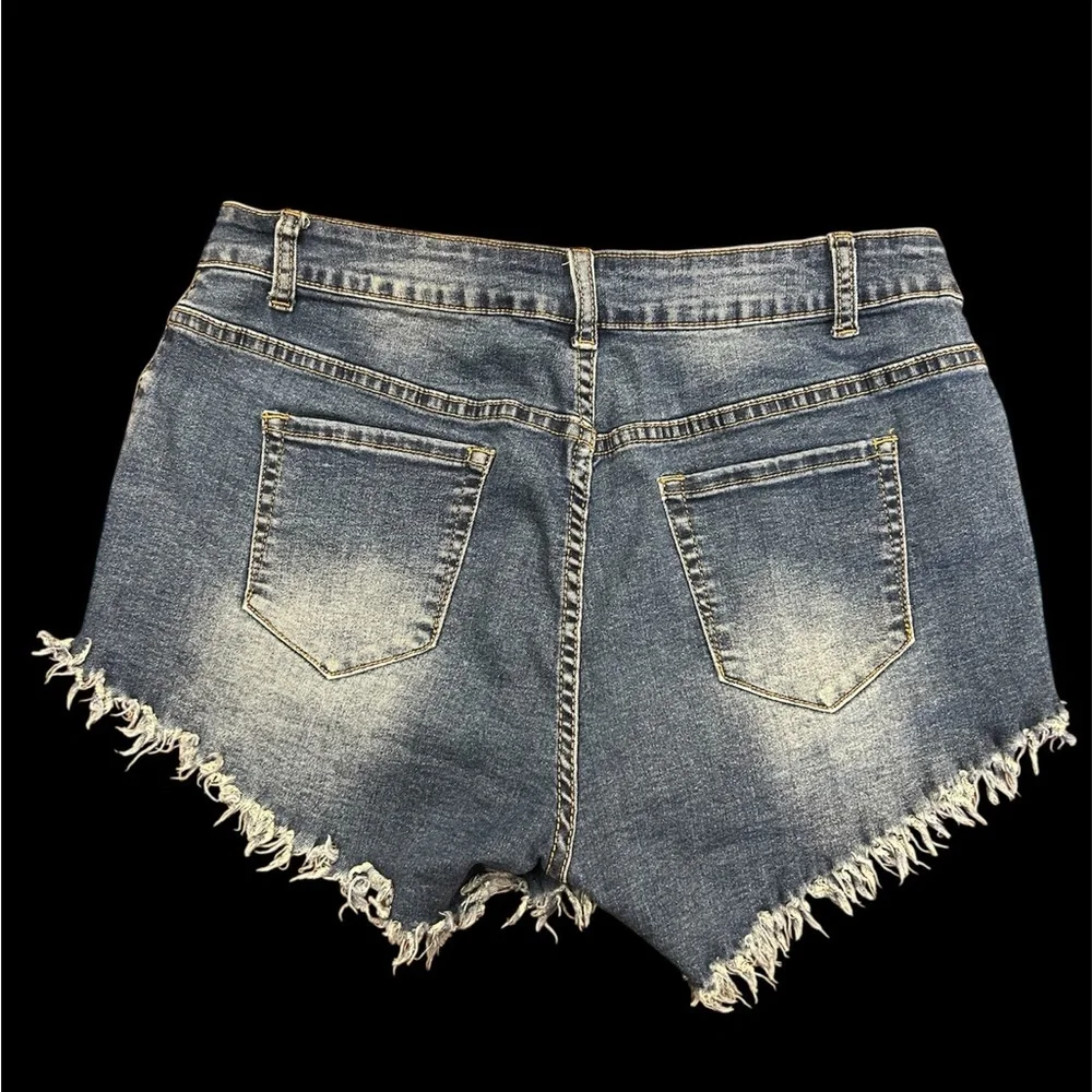 Denim Distressed Women Shorts, GUC, size XXL - Picture 2 of 3